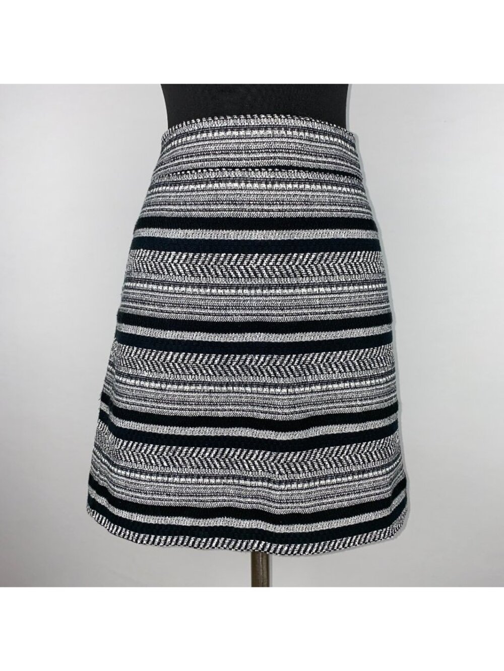 Ann Taylor LOFT Factory Pencil Skirt Womens 4 Striped Woven Knit Lined Office